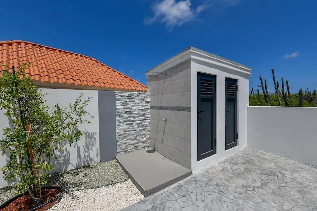 New Villa Luel 5 Minutes From Palm Beach Noord