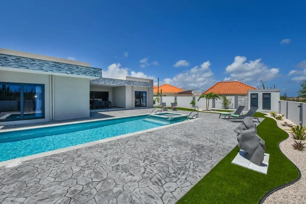 New Villa Luel 5 Minutes From Palm Beach Noord