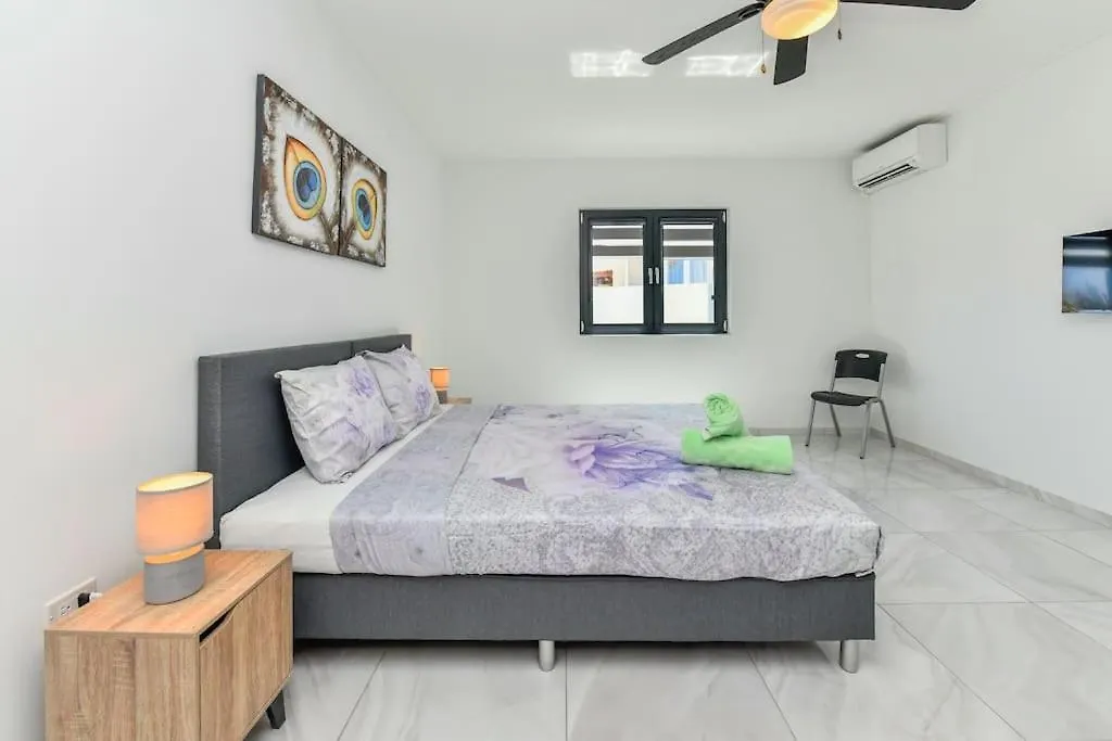 New Villa Luel 5 Minutes From Palm Beach Noord 0*,  Aruba