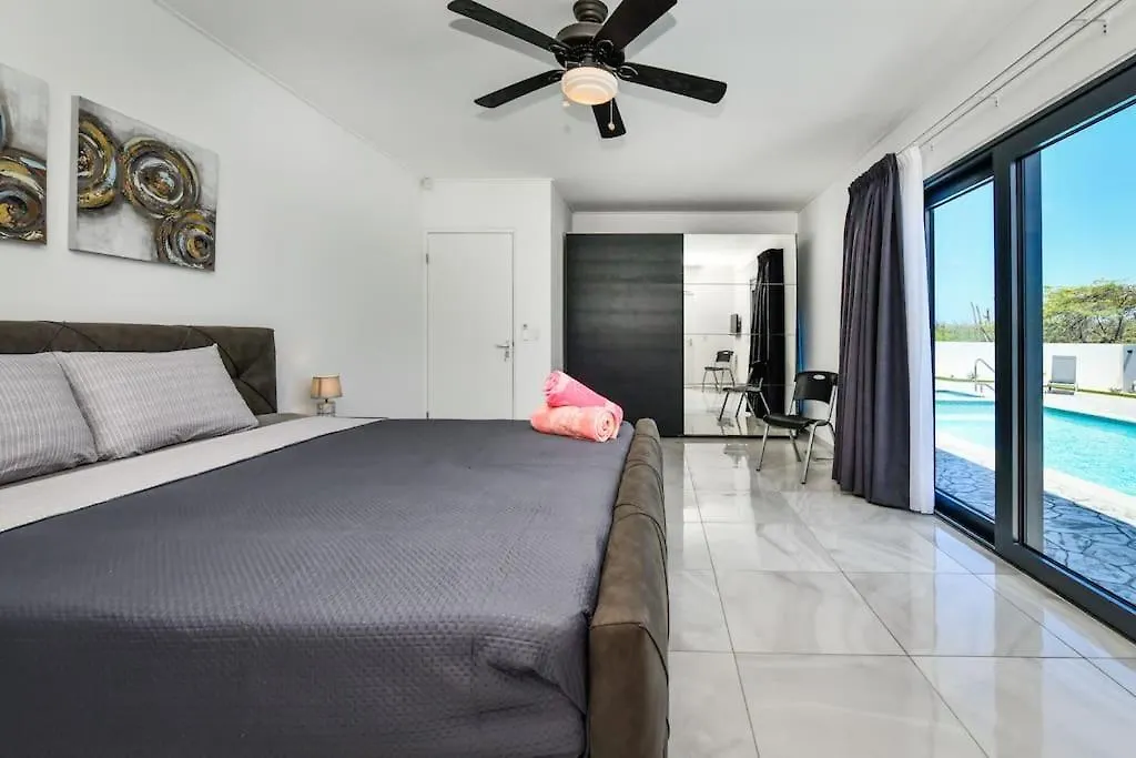 New Villa Luel 5 Minutes From Palm Beach Noord
